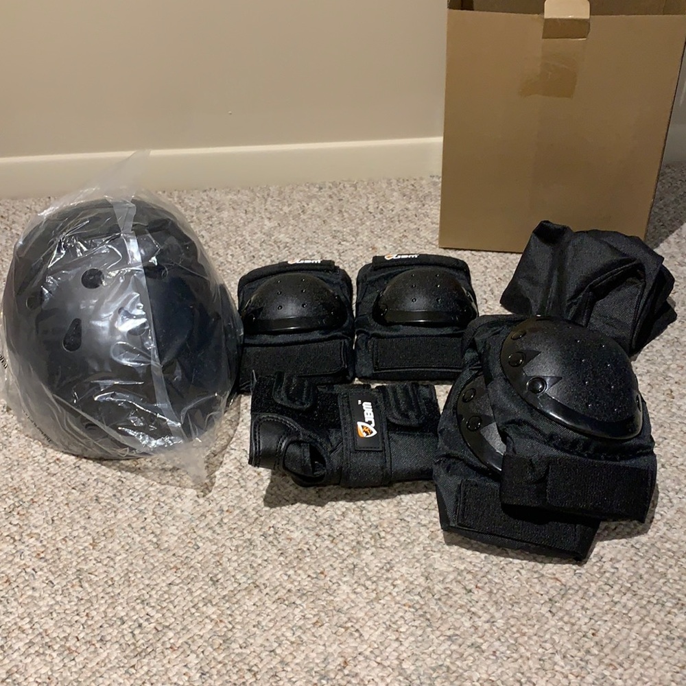 Adult skating protective gear